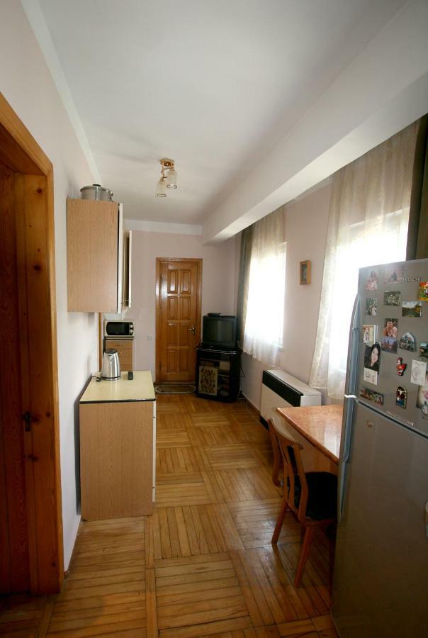 35 Paliashvili Kutaisi Exterior foto